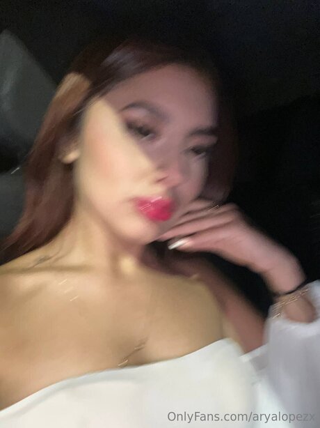 Nacktes geleaktes OnlyFans-Foto von Aryalopezx