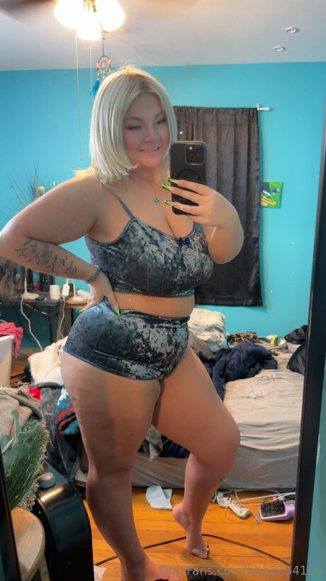 Nacktes geleaktes OnlyFans-Foto von Bbg1234100