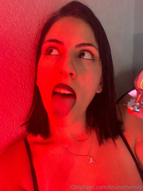 Brunettemily