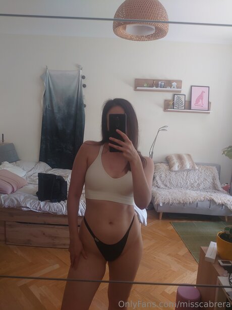 Nacktes geleaktes OnlyFans-Foto von Misscabrera