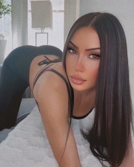Nacktes geleaktes OnlyFans-Foto von Savage Galri
