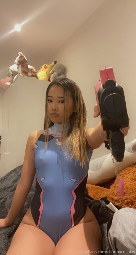 Nacktes geleaktes OnlyFans-Foto von Adios People