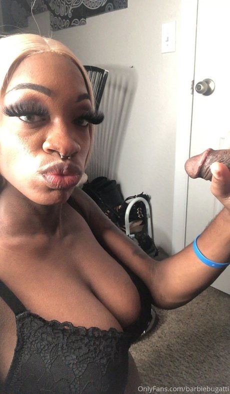 Nacktes geleaktes OnlyFans-Foto von Barbie Bugatti