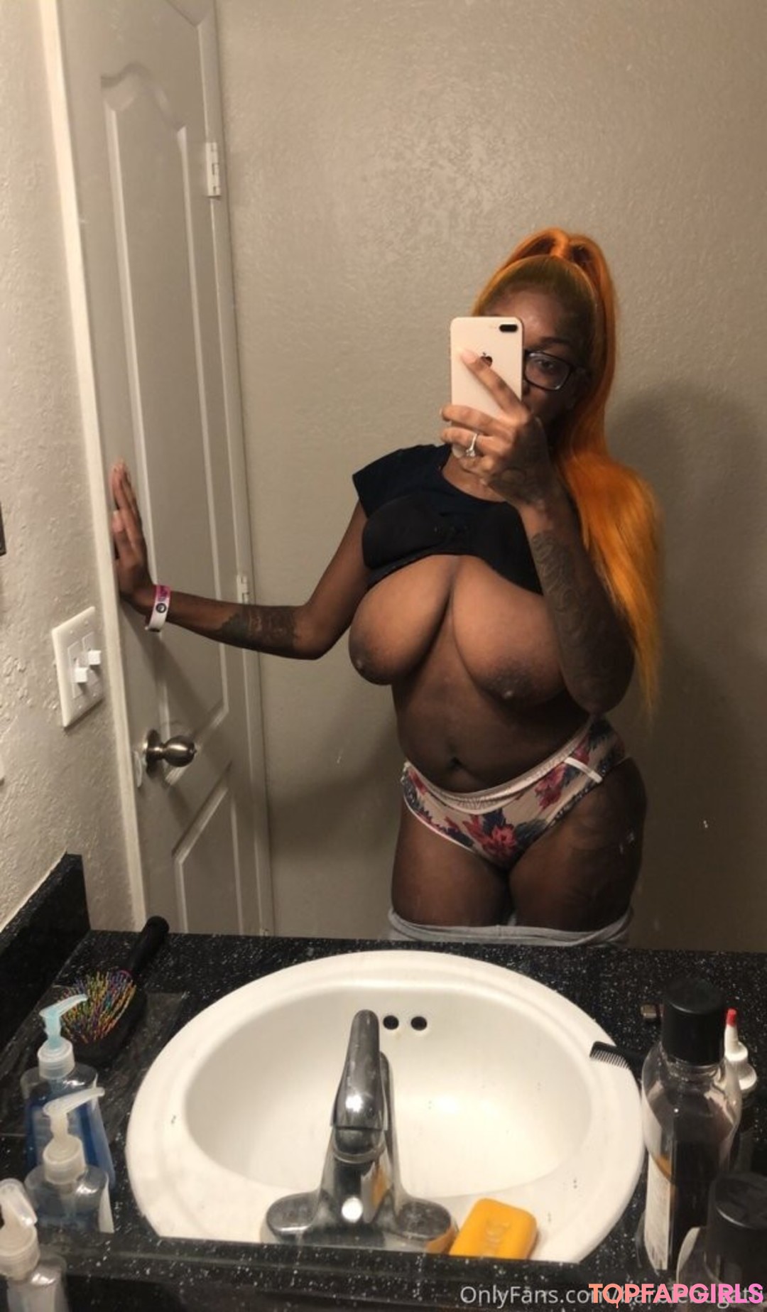 Nacktes geleaktes OnlyFans-Foto von Barbie Bugatti #1269