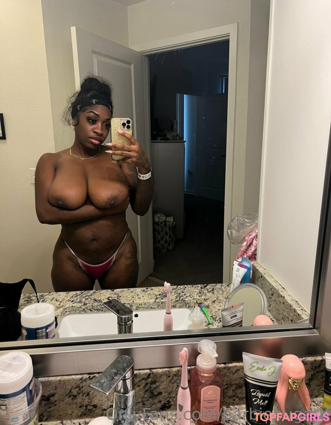 Nacktes geleaktes OnlyFans-Foto von Barbie Bugatti #1572