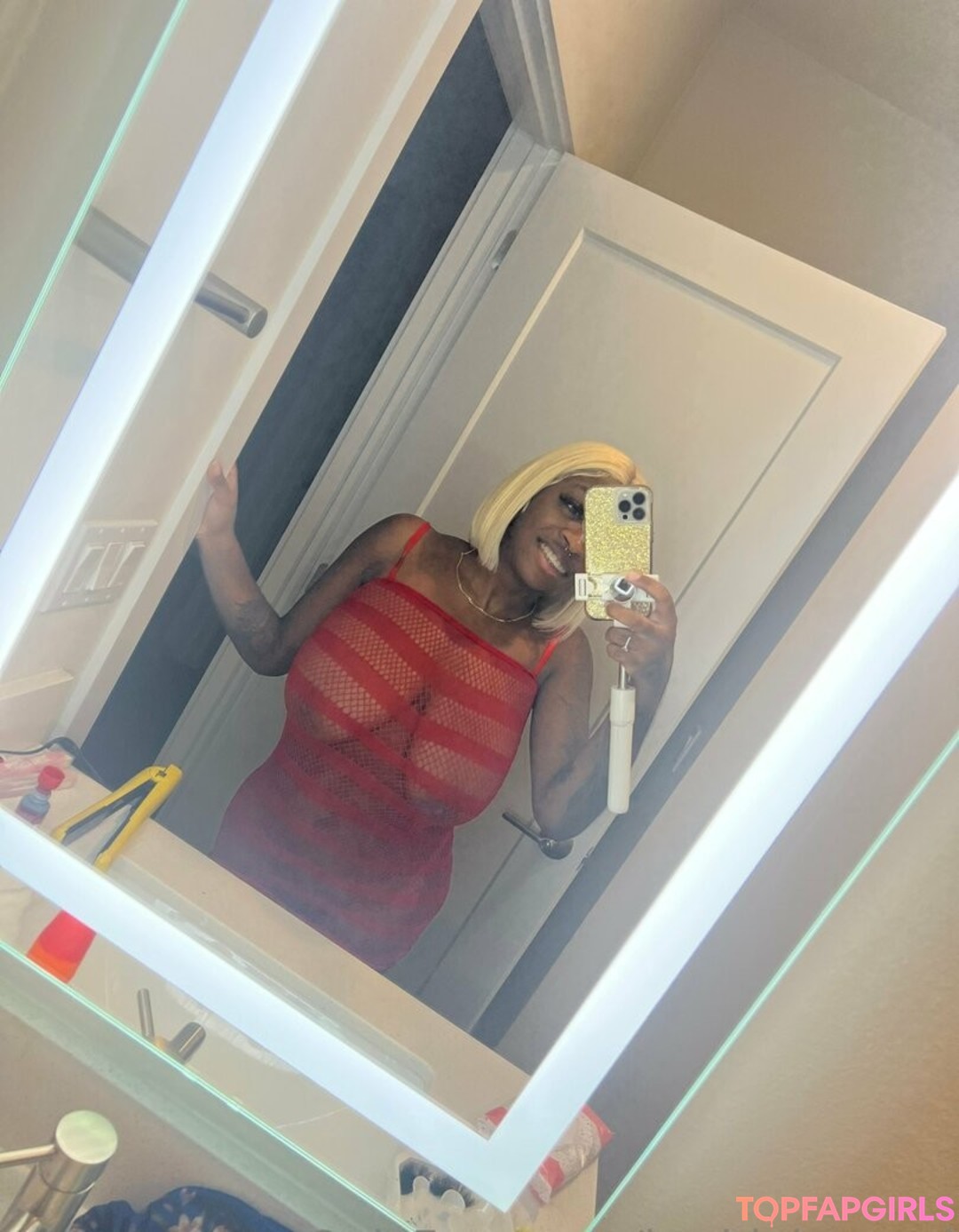 Nacktes geleaktes OnlyFans-Foto von Barbie Bugatti #1707