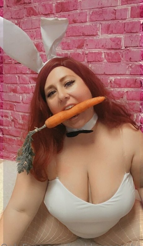 Goddess Peaches