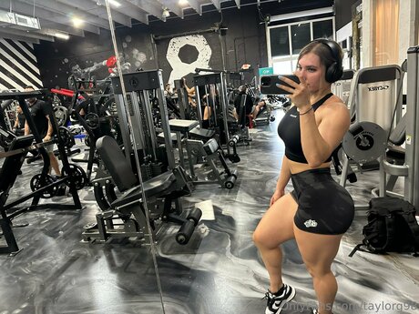 Nacktes geleaktes OnlyFans-Foto von Taylorg98