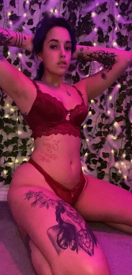 Nacktes geleaktes OnlyFans-Foto von Ashleymarieeg