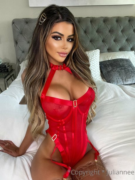 Nacktes geleaktes OnlyFans-Foto von Juliannee