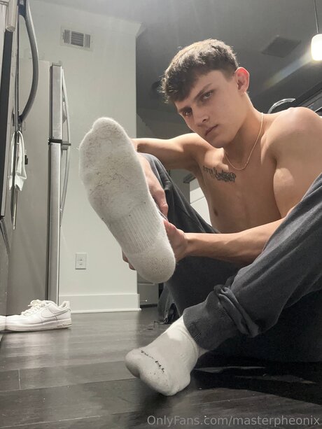Nacktes geleaktes OnlyFans-Foto von Masterpheonix