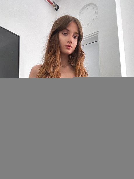 Nacktes geleaktes OnlyFans-Foto von Cursed Ellie Vip