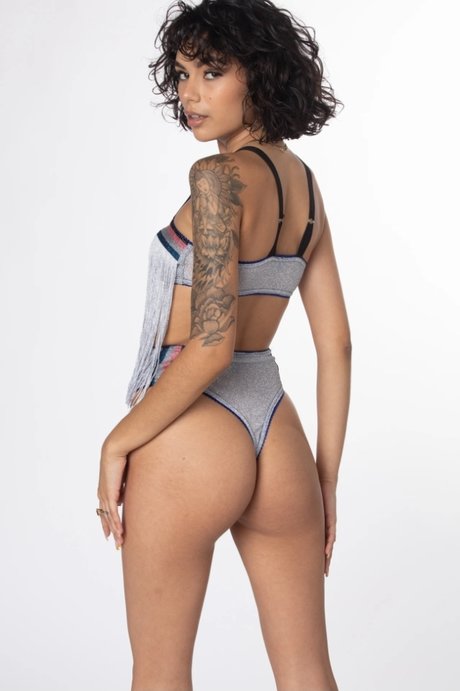 Nacktes geleaktes OnlyFans-Foto von Brianna Itshades