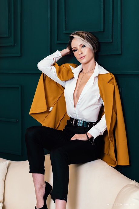 TheDaberryTwins Alex and Leah