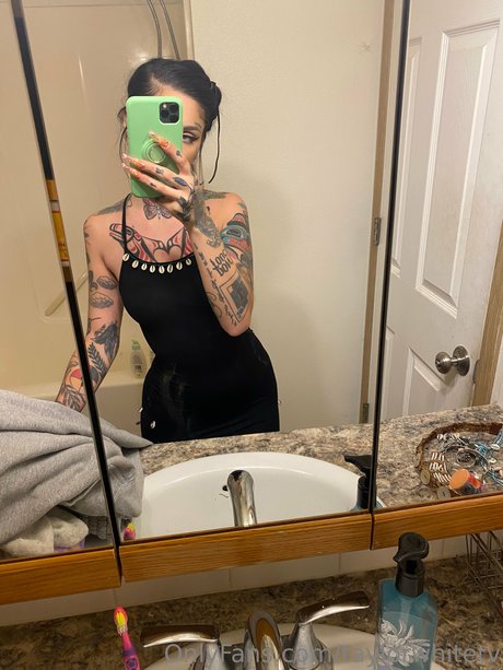Nacktes geleaktes OnlyFans-Foto von Taylor White