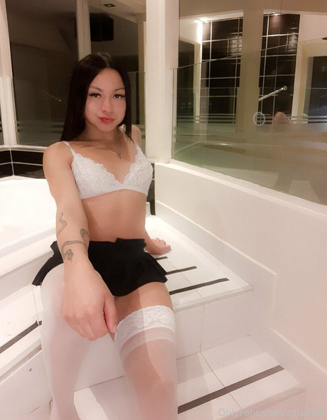 Nacktes geleaktes OnlyFans-Foto von Agustina Cubas