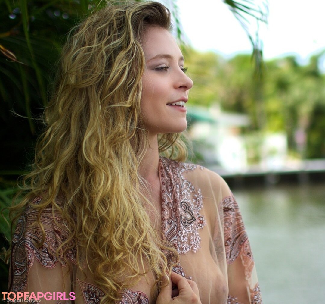 Nacktes geleaktes OnlyFans-Foto von Alice Antoinette #1077