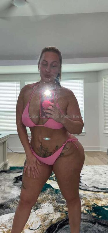 Nacktes geleaktes OnlyFans-Foto von Hollieberryyyyyyy