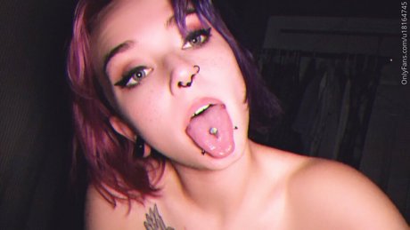 Nacktes geleaktes OnlyFans-Foto von Shi121200