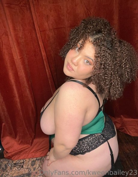 Kweenbailey23