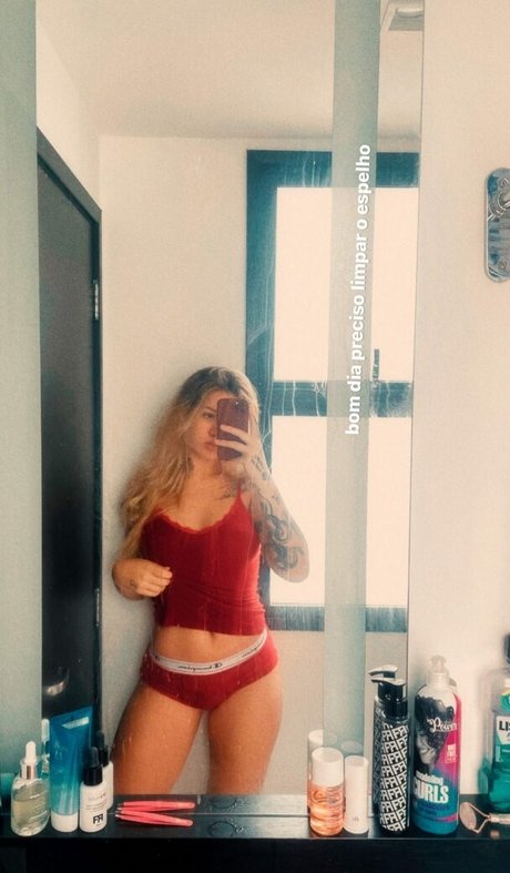 Elana Dara