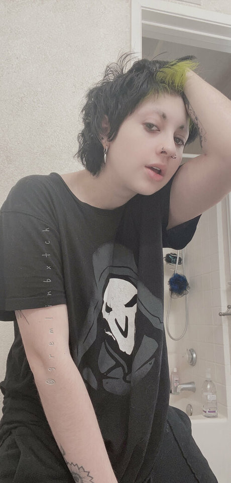 Gremlinbxtch