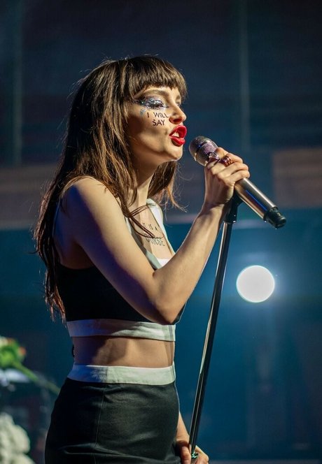 Lauren Mayberry