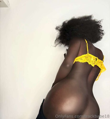Nacktes geleaktes OnlyFans-Foto von Trackbabe18