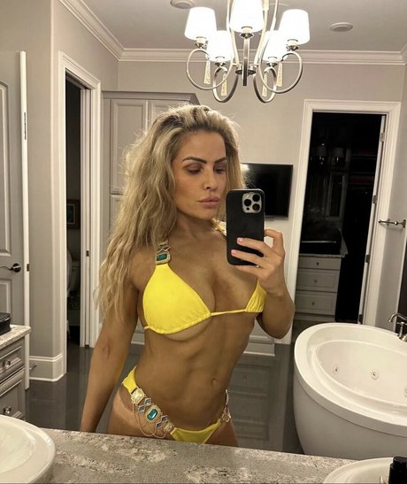 Natalya Neidhart