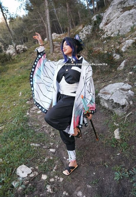 Julia Bayonetta