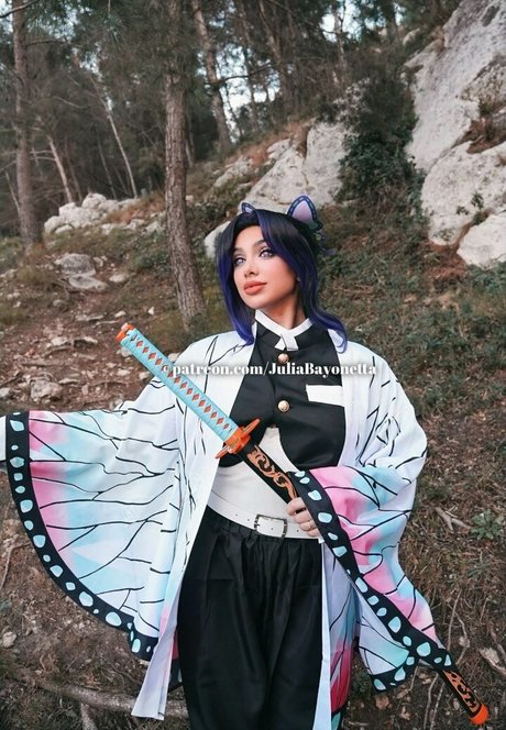 Julia Bayonetta