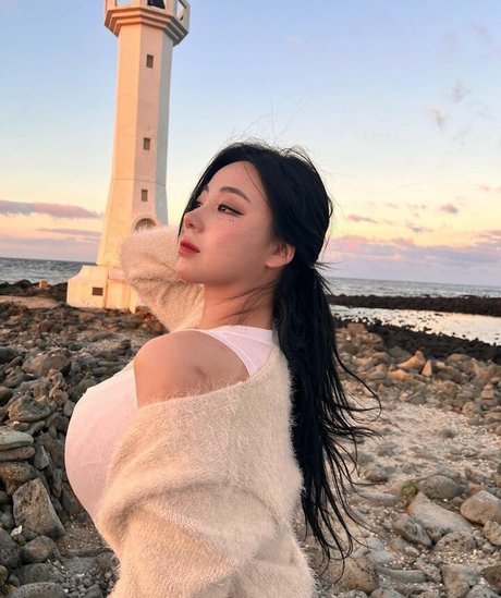 Jung Hye Bin