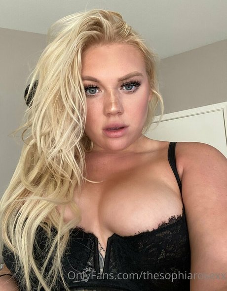 Nacktes geleaktes OnlyFans-Foto von Thesophiarosexx