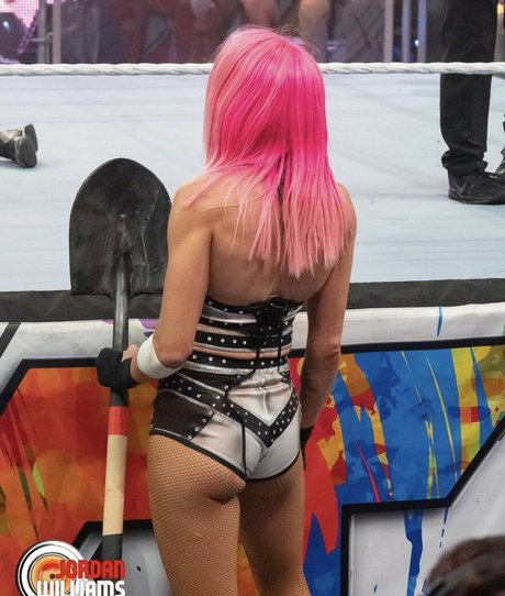 Dakota Kai