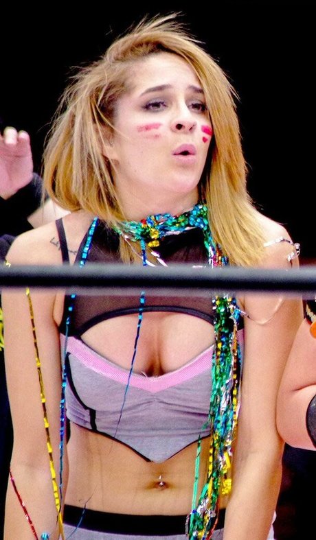 Dakota Kai
