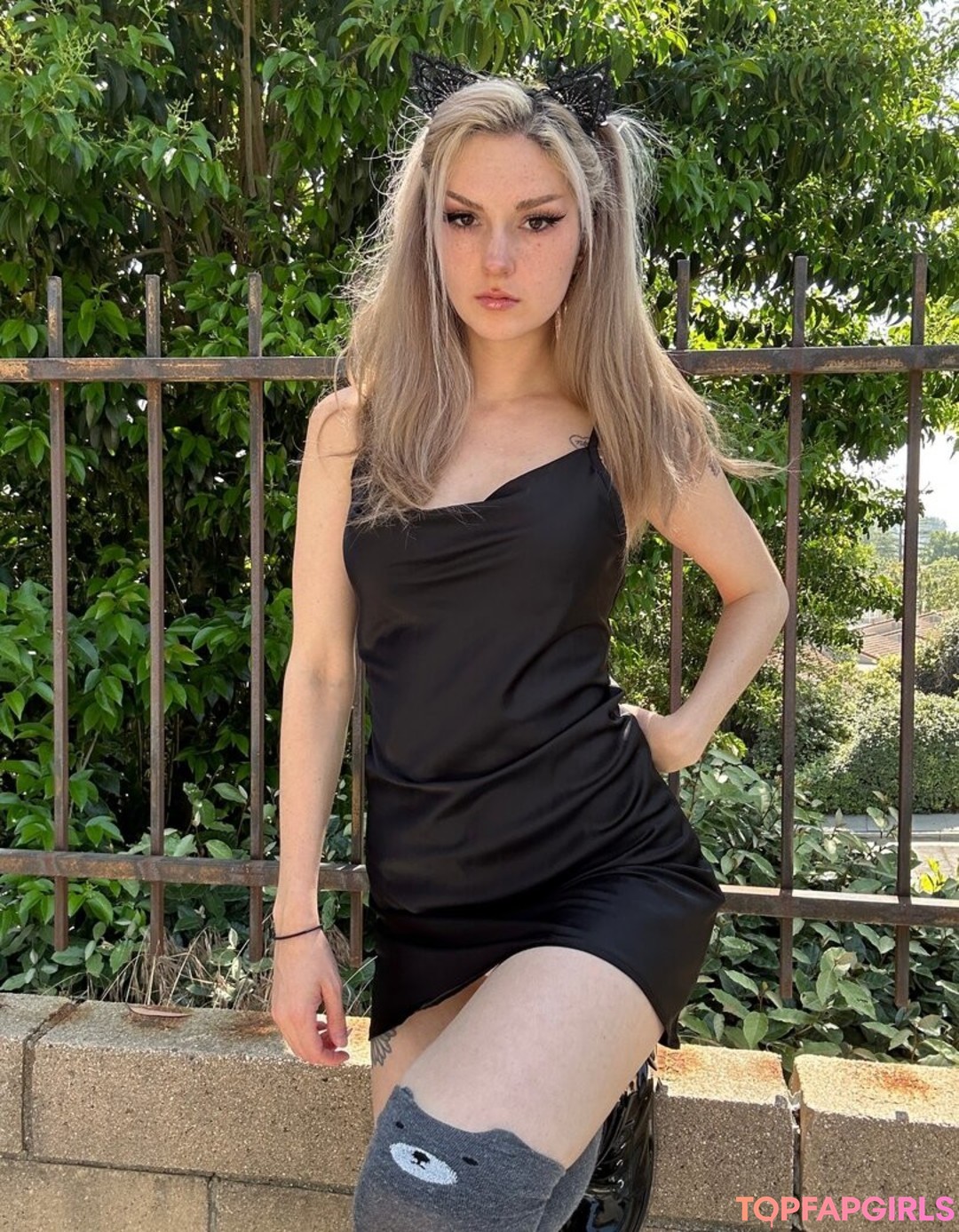 Nacktes geleaktes OnlyFans-Foto von Busy B Asmr #1410