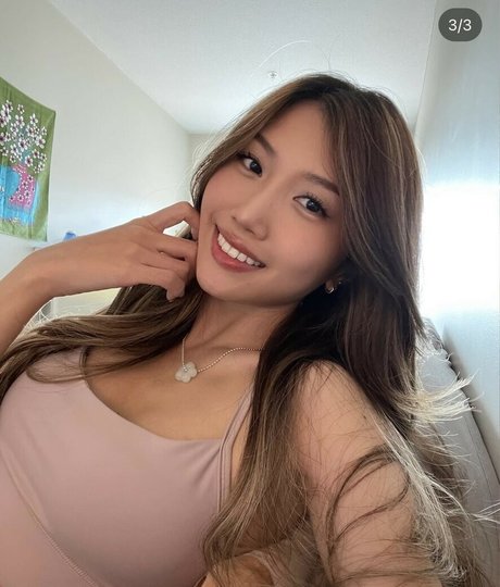 Nacktes geleaktes OnlyFans-Foto von Clararline