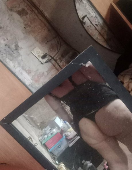 Nacktes geleaktes OnlyFans-Foto von Anbabymoon
