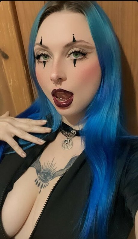 Nacktes geleaktes OnlyFans-Foto von Ellen Natalia