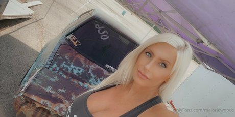 Nacktes geleaktes OnlyFans-Foto von Maloriewoods