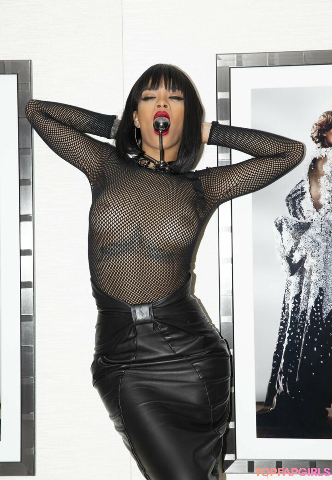 Nacktes geleaktes OnlyFans-Foto von Rihanna #1023