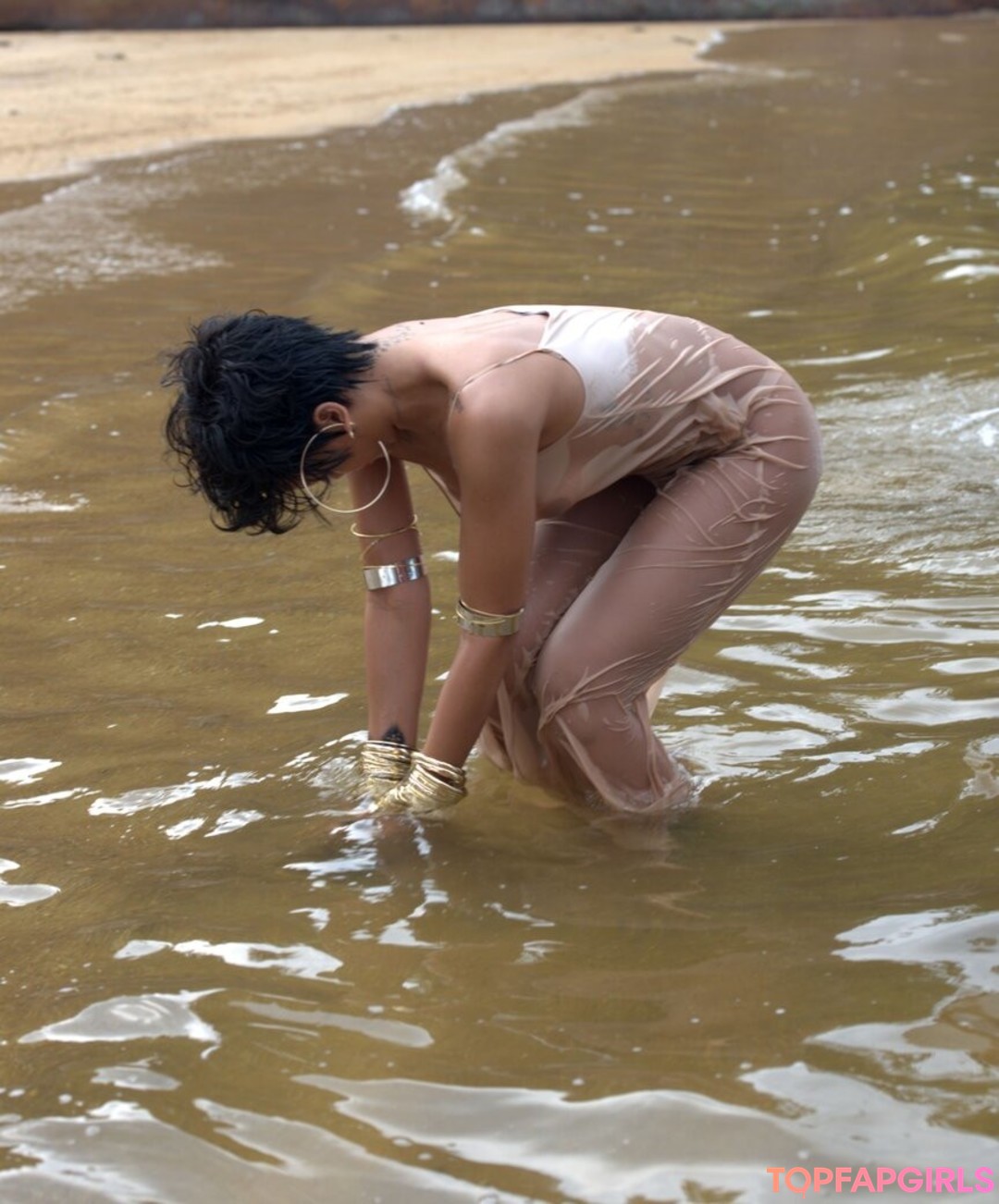 Nacktes geleaktes OnlyFans-Foto von Rihanna #1371