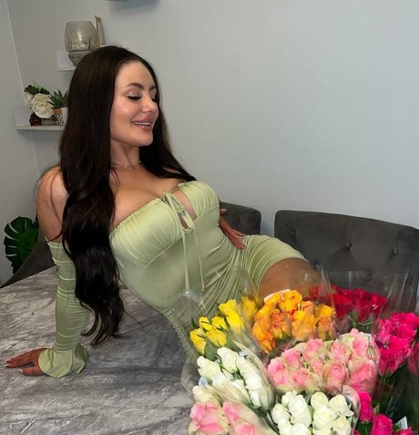 Nacktes geleaktes OnlyFans-Foto von Beckie Holloway