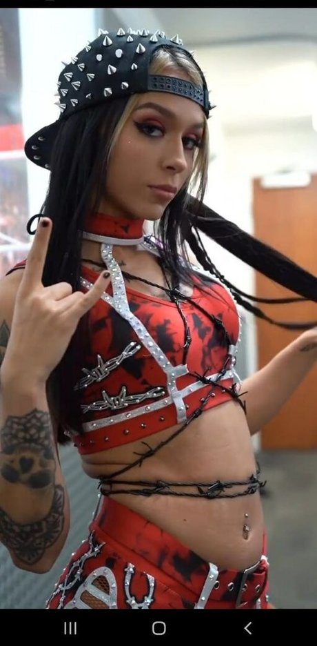 Nacktes geleaktes OnlyFans-Foto von Cora Jade