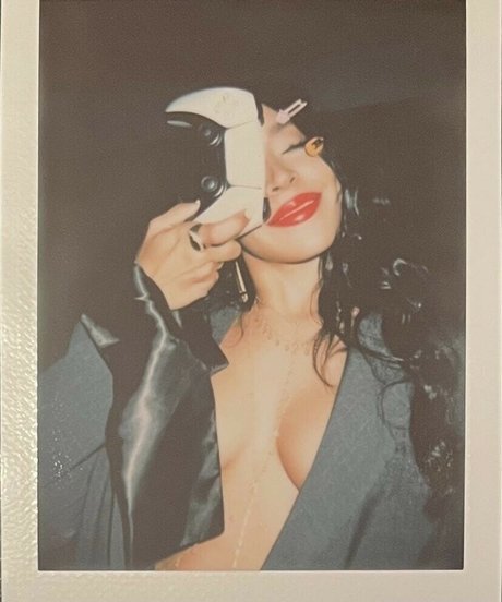 Nacktes geleaktes OnlyFans-Foto von Tinashe