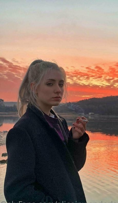 Aliceinwonderland_xo