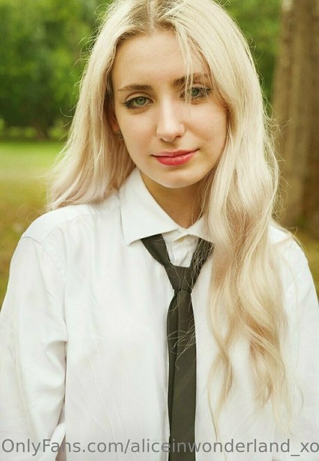 Aliceinwonderland_xo