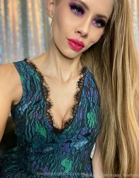 Nacktes geleaktes OnlyFans-Foto von Kyaasfreefans