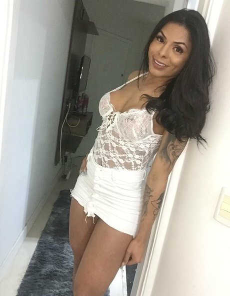 Nacktes geleaktes OnlyFans-Foto von Emilysales19