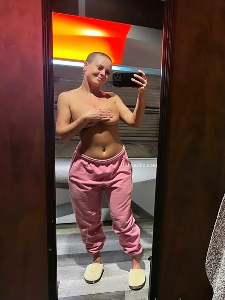 Nacktes geleaktes OnlyFans-Foto von Rahyndee